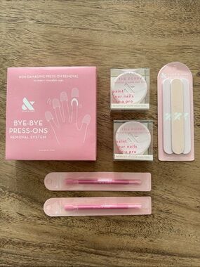 Olive & June Pink Bye-Bye Press-Ons Removal System & Nail Tools